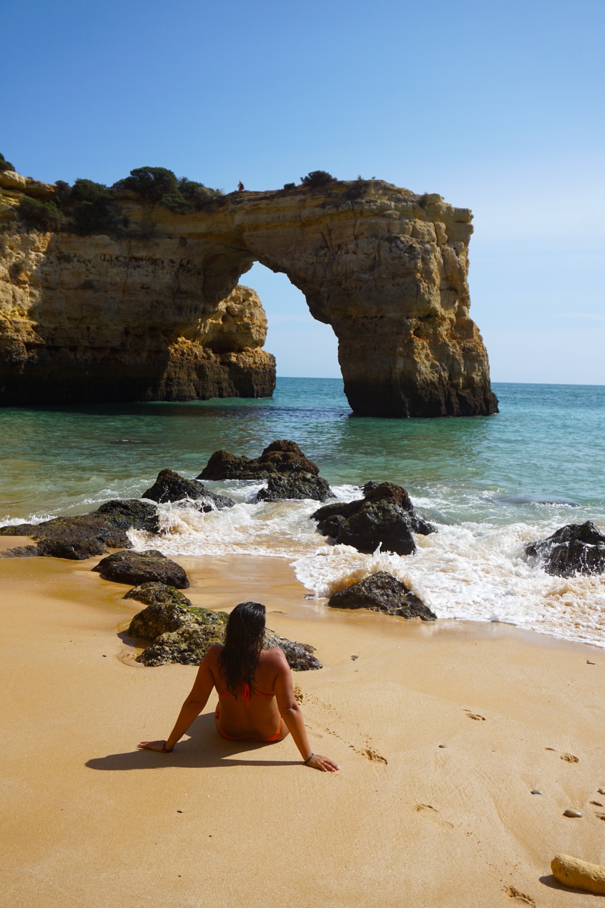 El arco natural de la playa de Estaquinha
