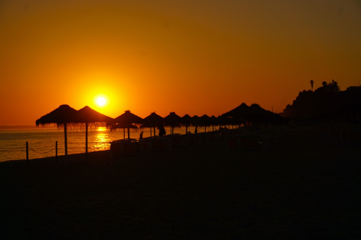 Praia de Ancão al atardecer