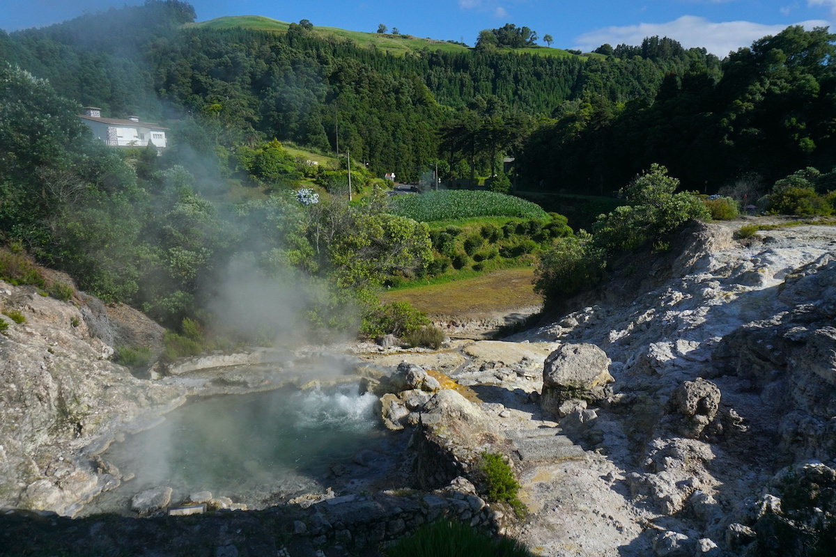 Furnas
